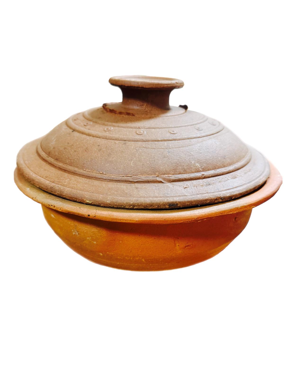 Curry Pot (හට්ටිය)